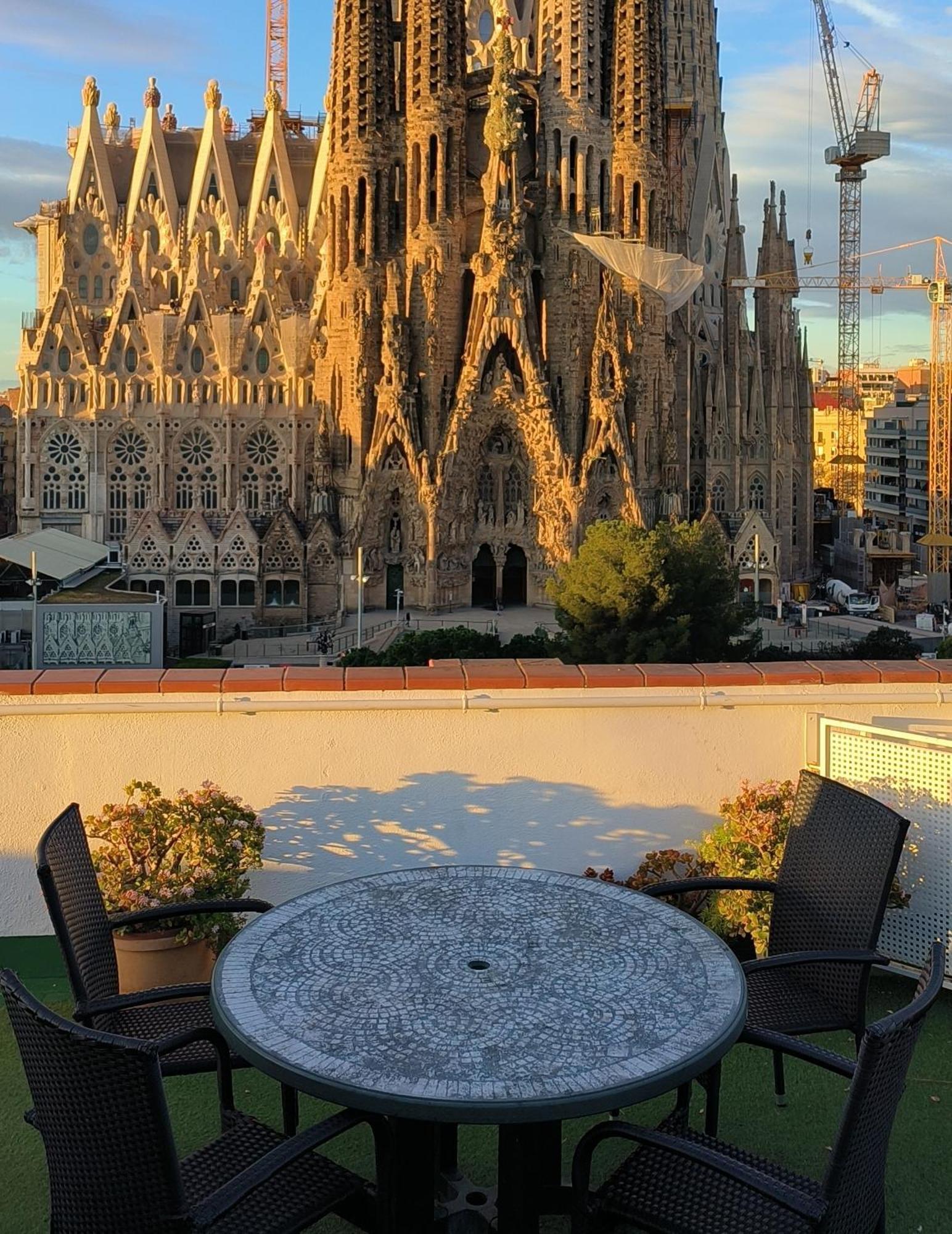 Apartmán Absolute Sagrada Familia Barcelona Exteriér fotografie